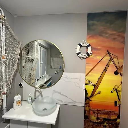 Apartment Gdanska Marina- Srodmiescie *